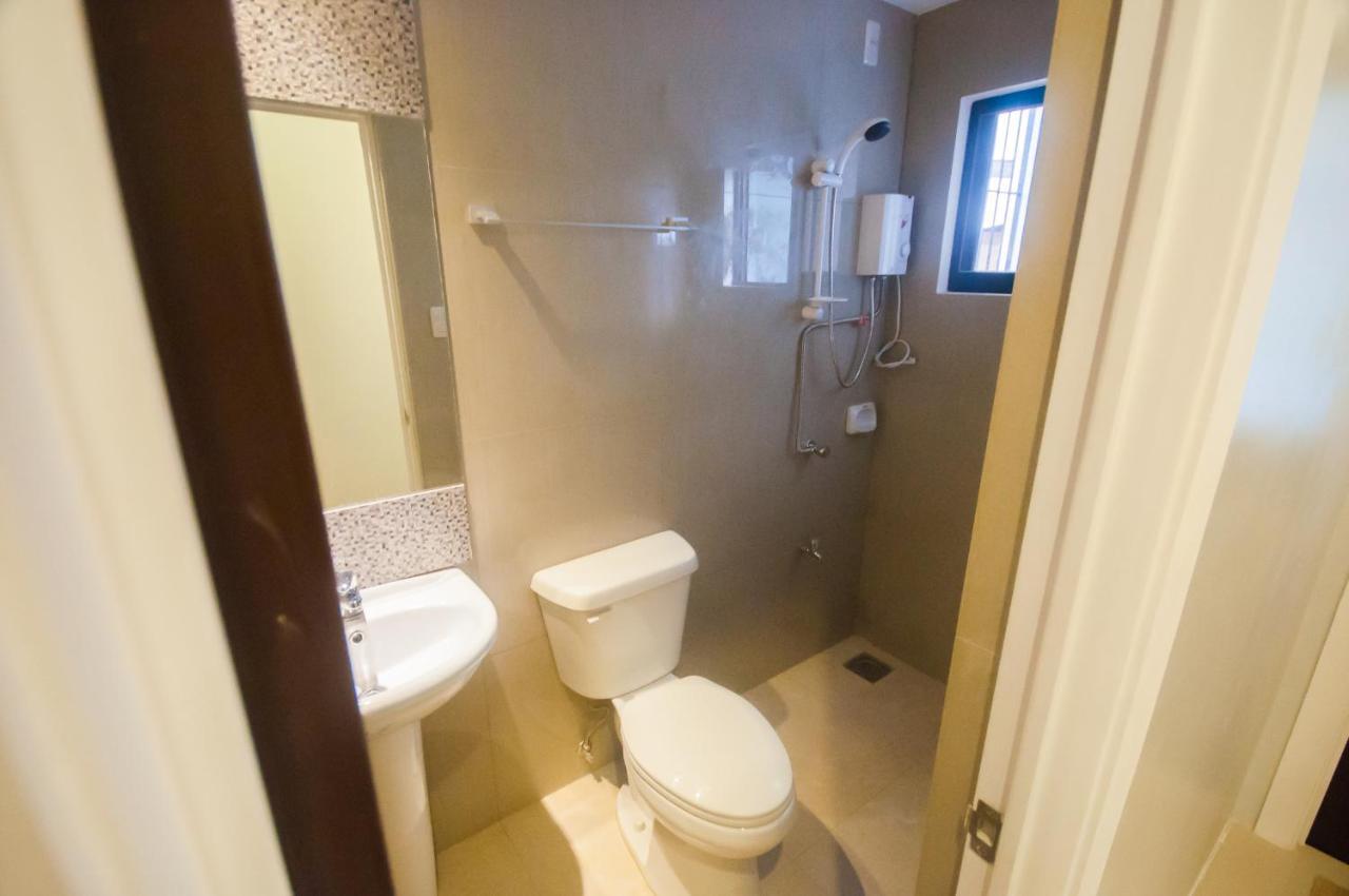 Nf Suites Davao Экстерьер фото